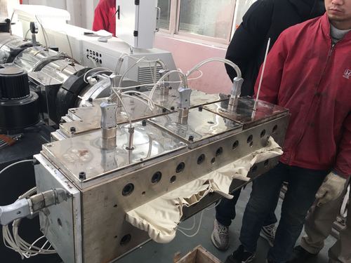 印度客户门板模具案例